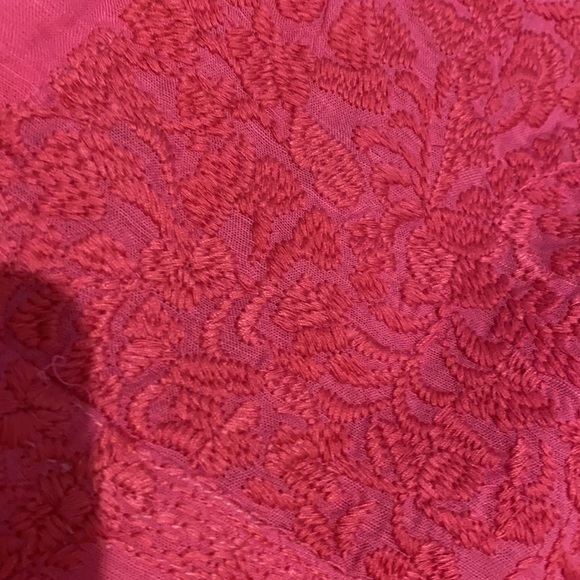 J Marie pink embroidered top in a size Sm - Picture 2 of 4
